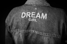 Unakudelli-Dream-Girl
